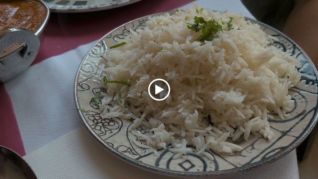 Ganeshay - Restaurante Hindu — Videos