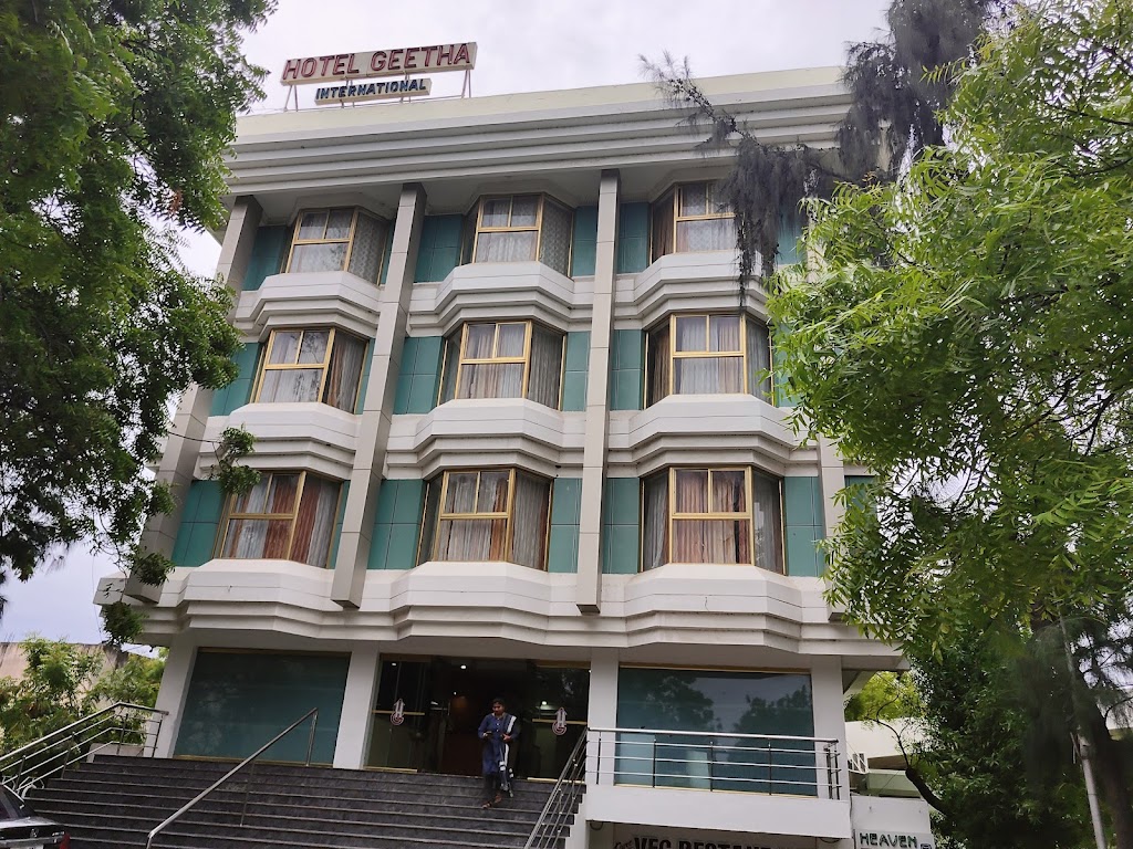 Hotel Geetha International