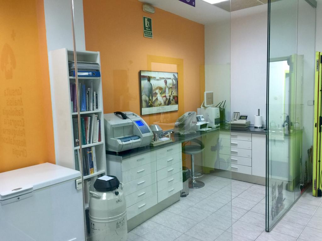 Centro Veterinario y Reproductivo La Arena — Del propietario
