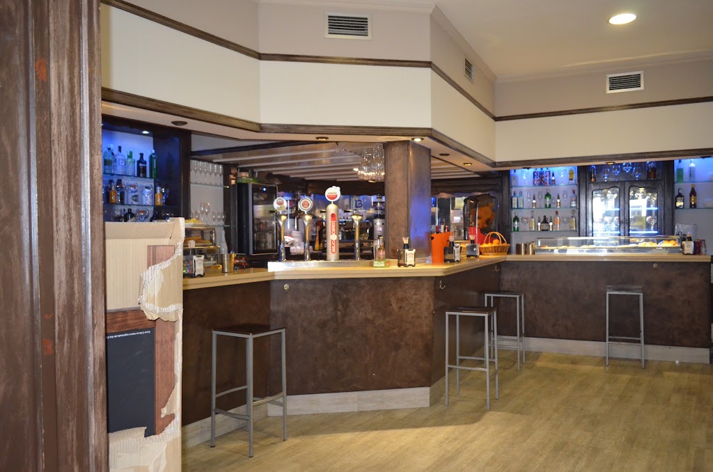 Cafe Pavon — Ambiente
