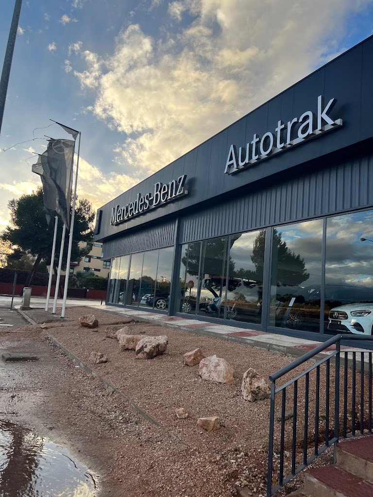 Autotrak- Concesionario oficial Mercedes-Benz
