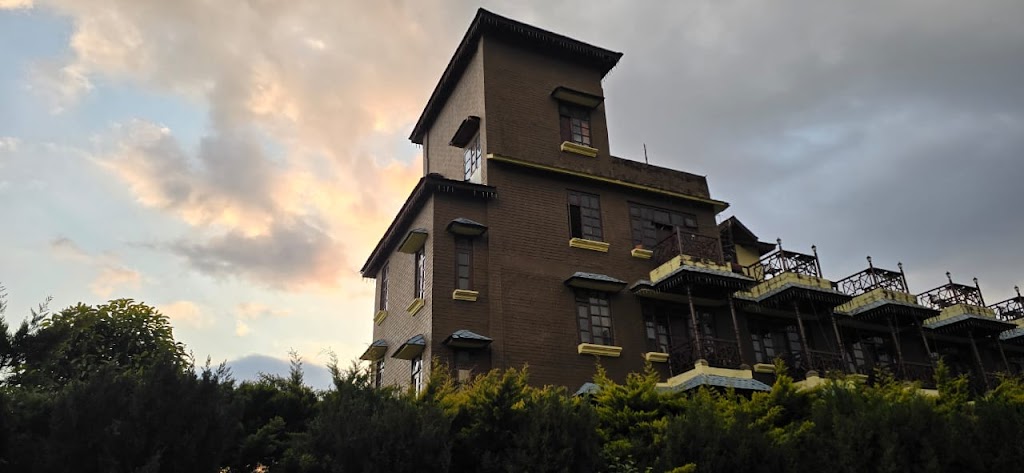 Blossoms Village Resort