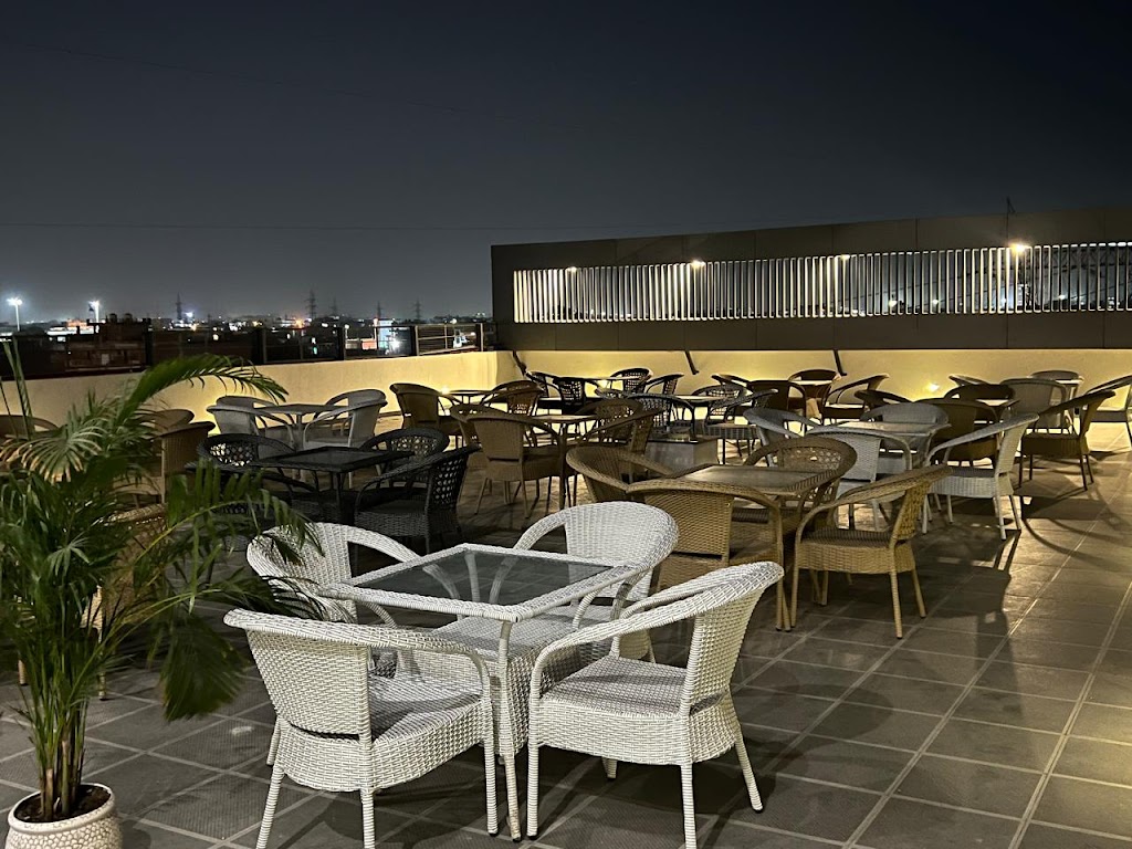 Hotel Giriraj Palace