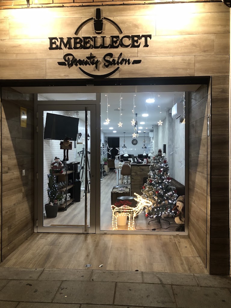 Embellecet — Exterior