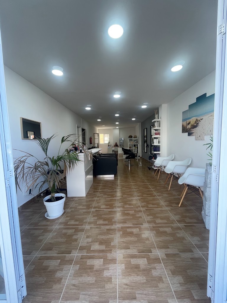 Peluqueria Linea Italiana — Del propietario