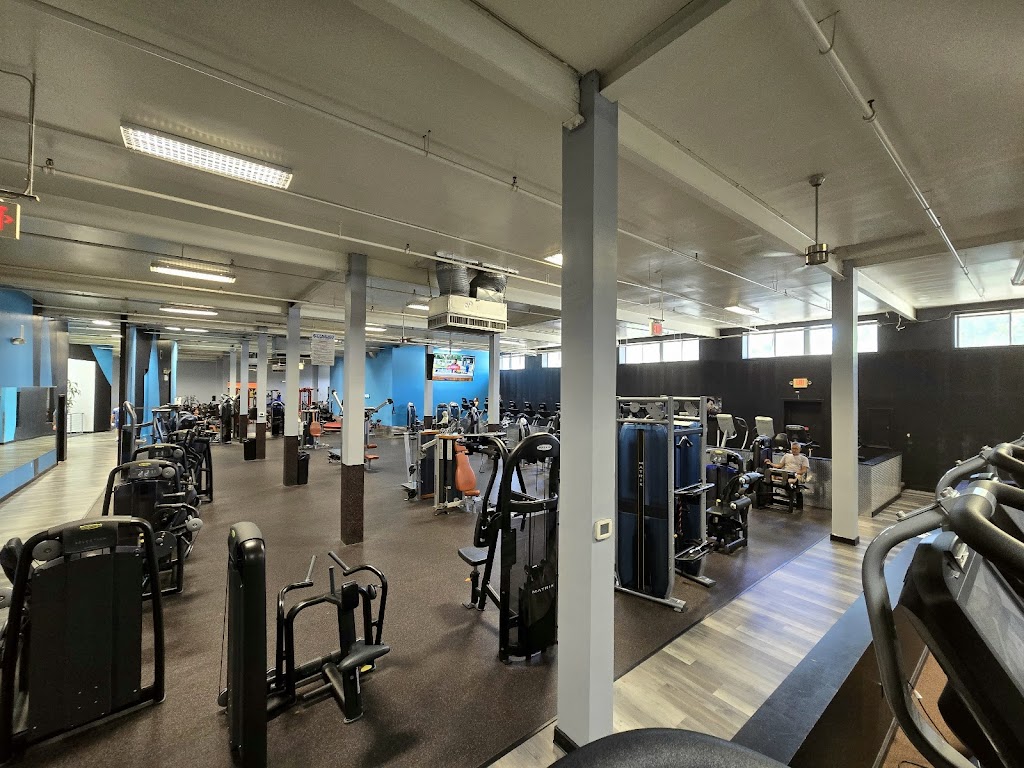  Fitness Factory Health Club