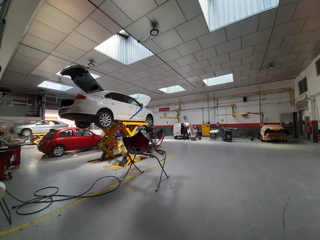 Talleres Carmovil C.B. — Taller