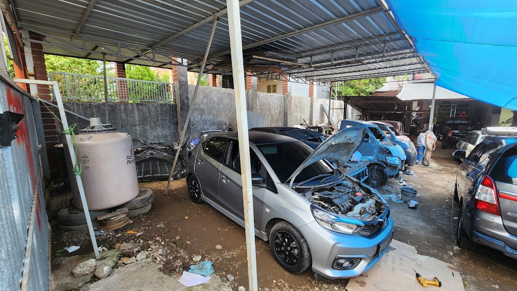 MANGGA RAYA Auto Body Repair