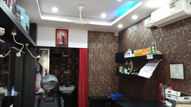 Profile Ladies Beauty Salon