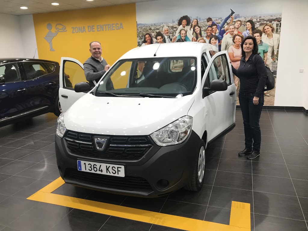 Dacia Dibautoplus Manacor — Concesionario de automoviles