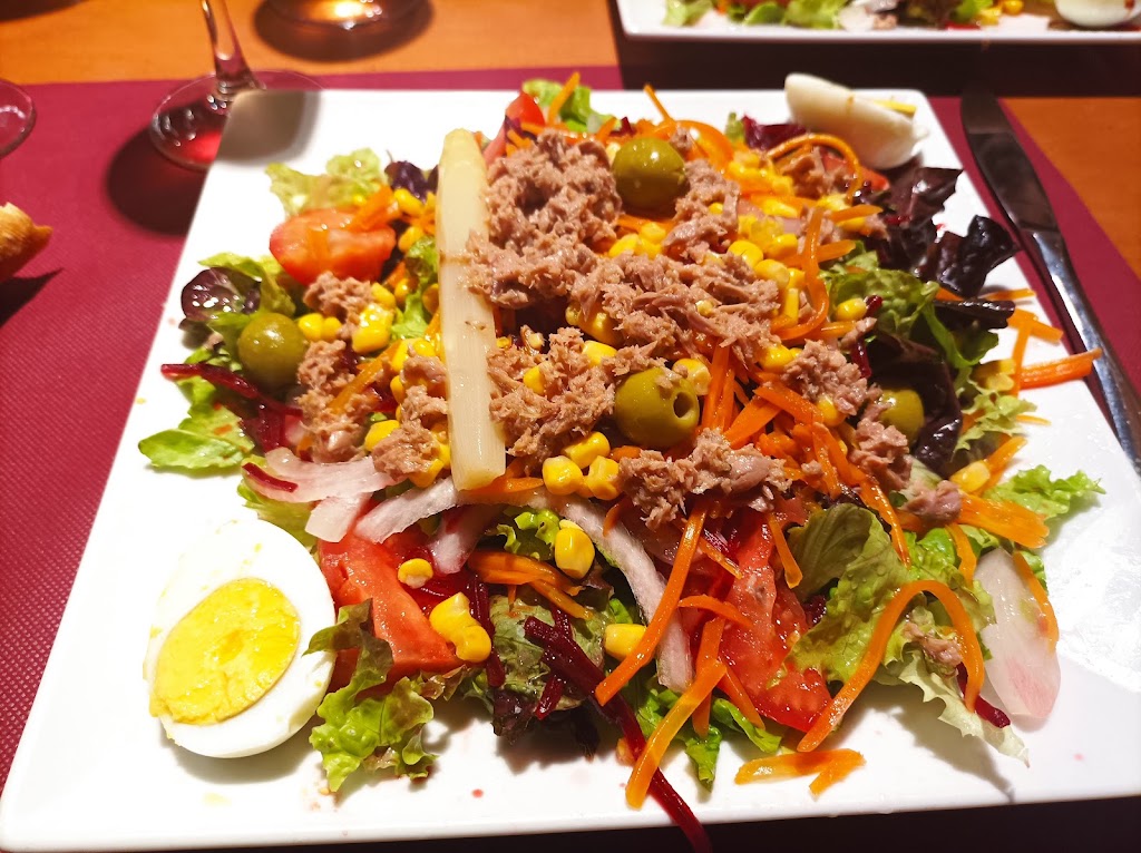 Restaurante Erdialde Jatetxea — Ensalada de atun