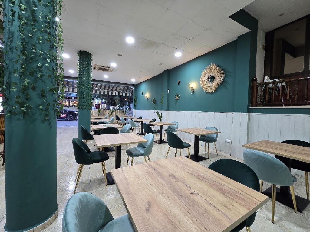 Tropik Burger — Ambiente