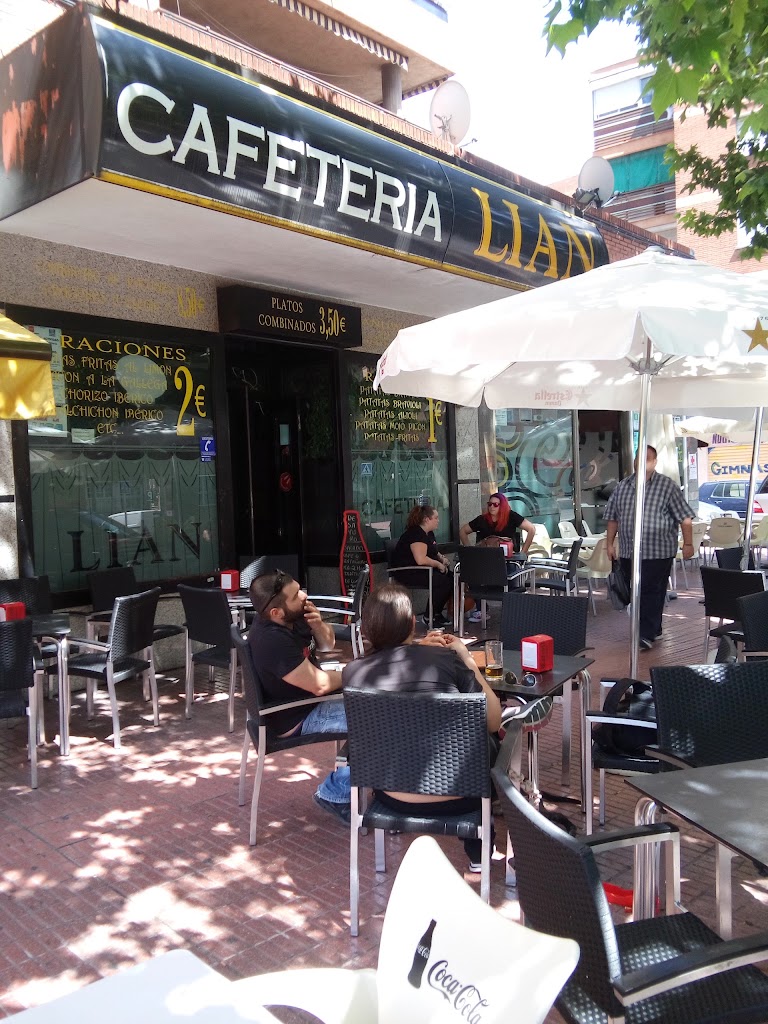 Cafeteria Lian — Ambiente
