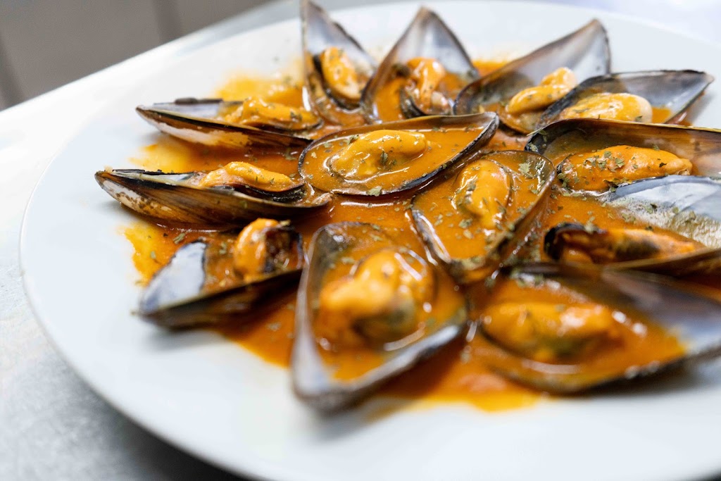 Bar La Tia Felisa — Comida y bebida