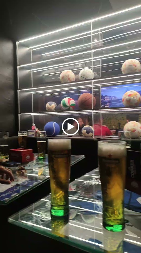El Corner - Sport Bar — Videos