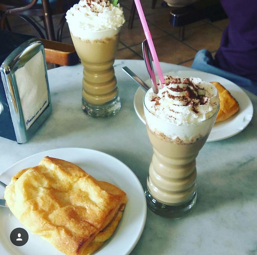 Cafe Lareno — Cafe