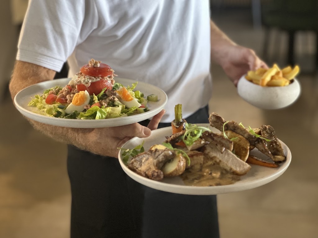 Cafe Vlaanderen — Comida y bebida