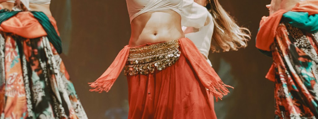 Escuela de Danza del Vientre Chris Ribeiro