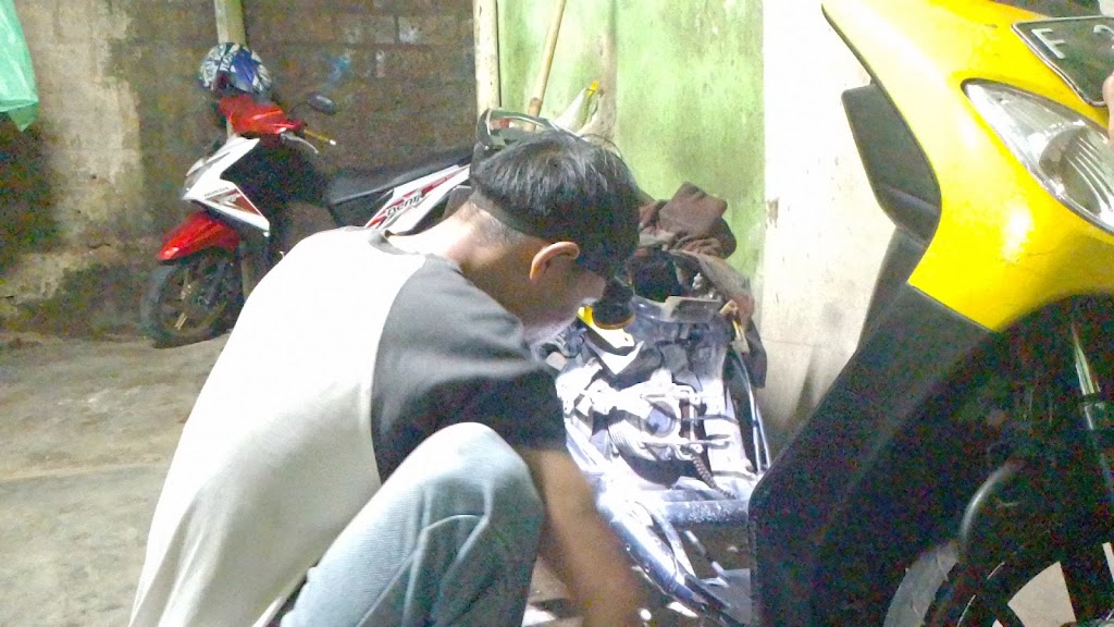 Bengkel Motor A Ujum