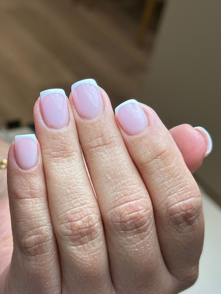 OUR PLACE, NAILS & BEAUTY — Manicura