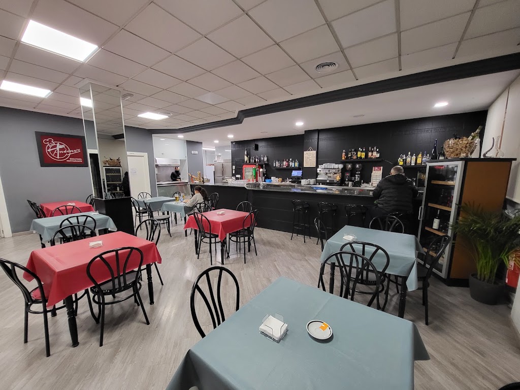Restaurante Bocateria Andino's — Ambiente
