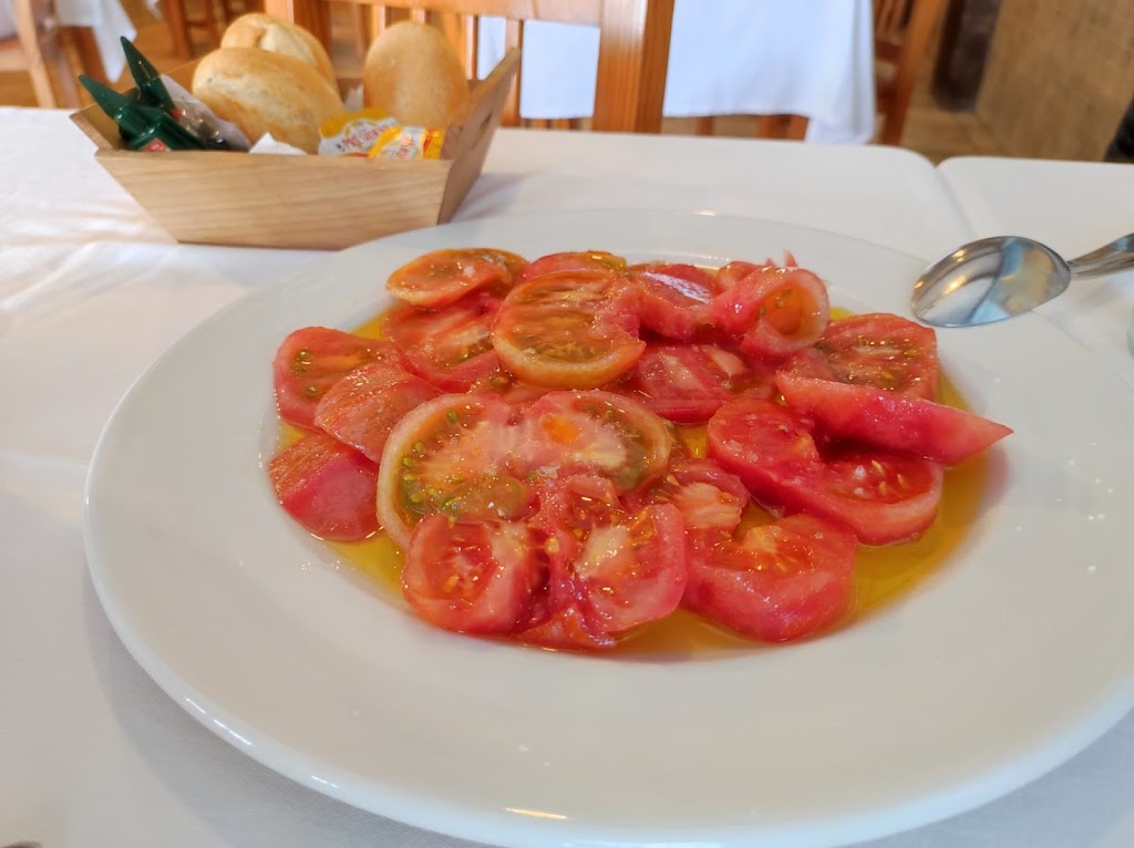 Restaurante Isla Bonita — Comida y bebida