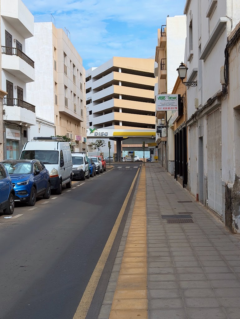 DISA — Exterior