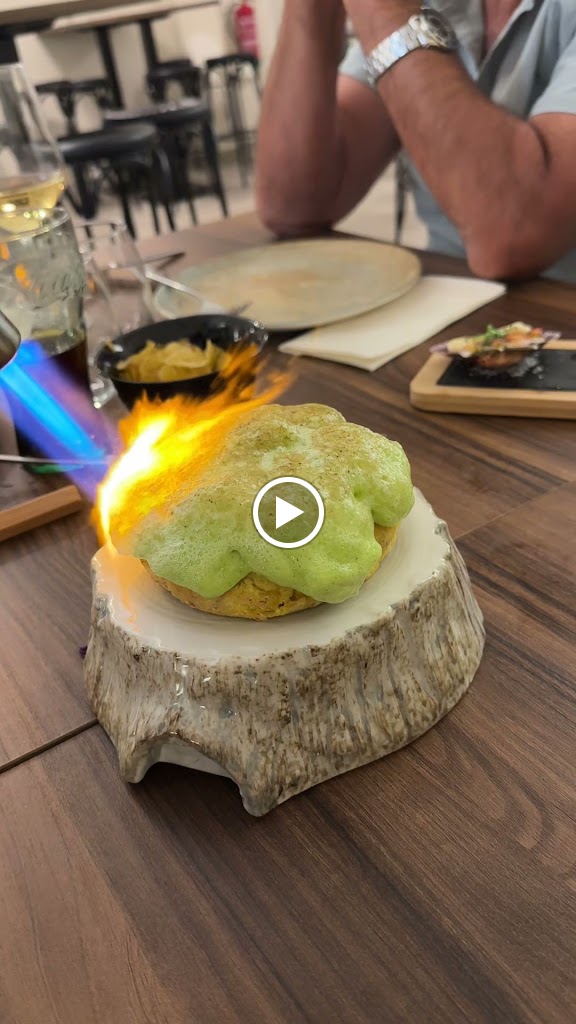 La Posada Gastro — Videos