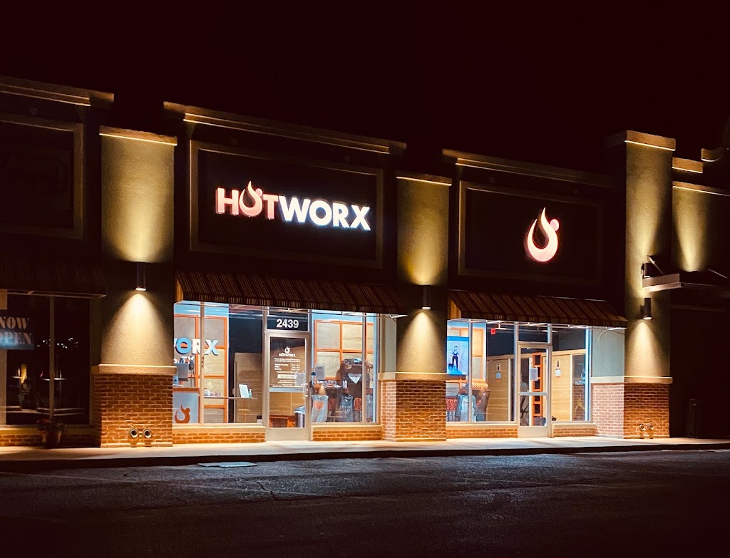  HOTWORX - Amarillo - Wolflin Square