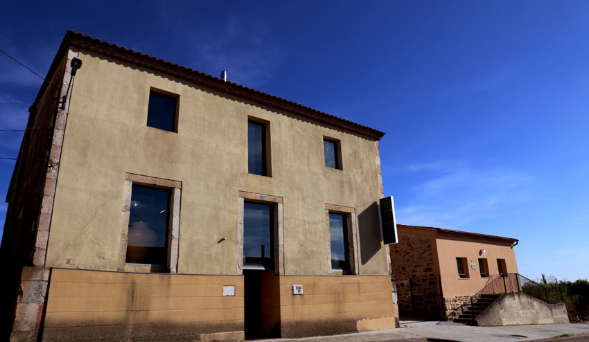 Centro de Interpretacion del Barro de Pereruela