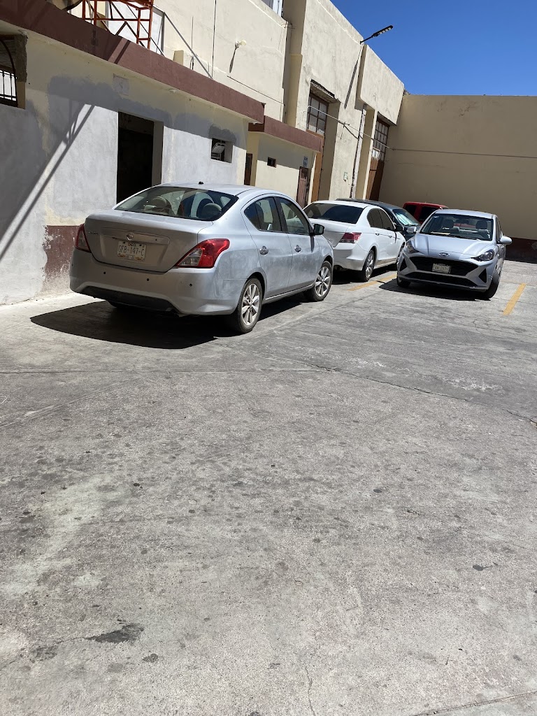 Estacionamiento El Numero 11