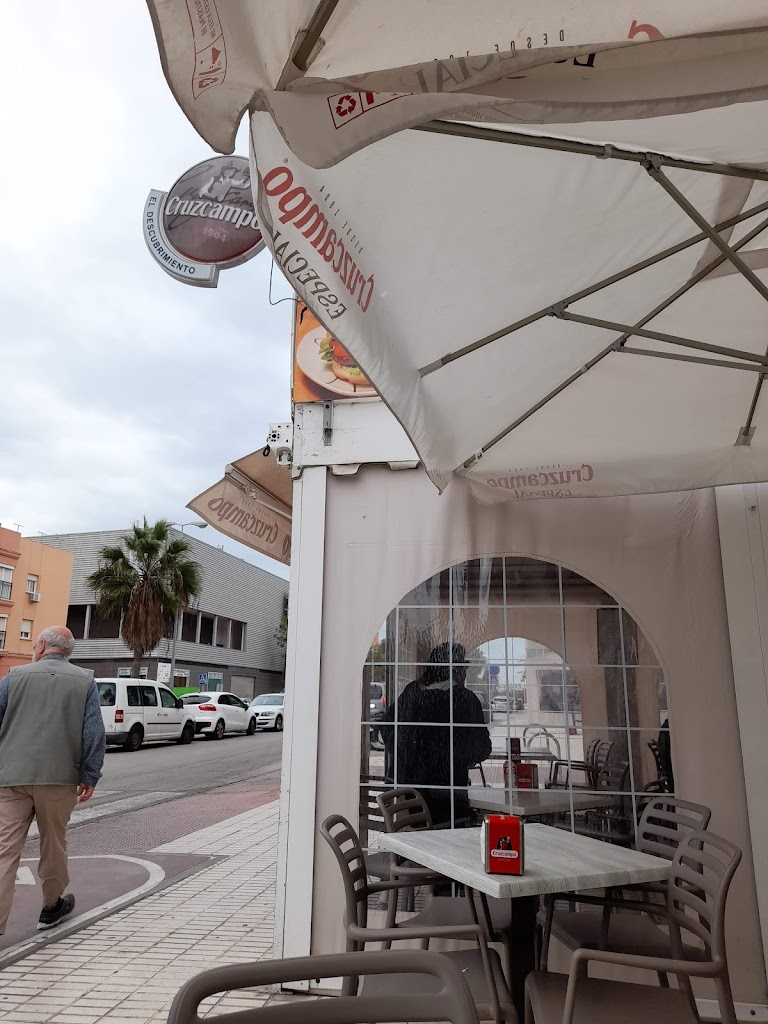 Bar Cafeteria El Nino de Oro