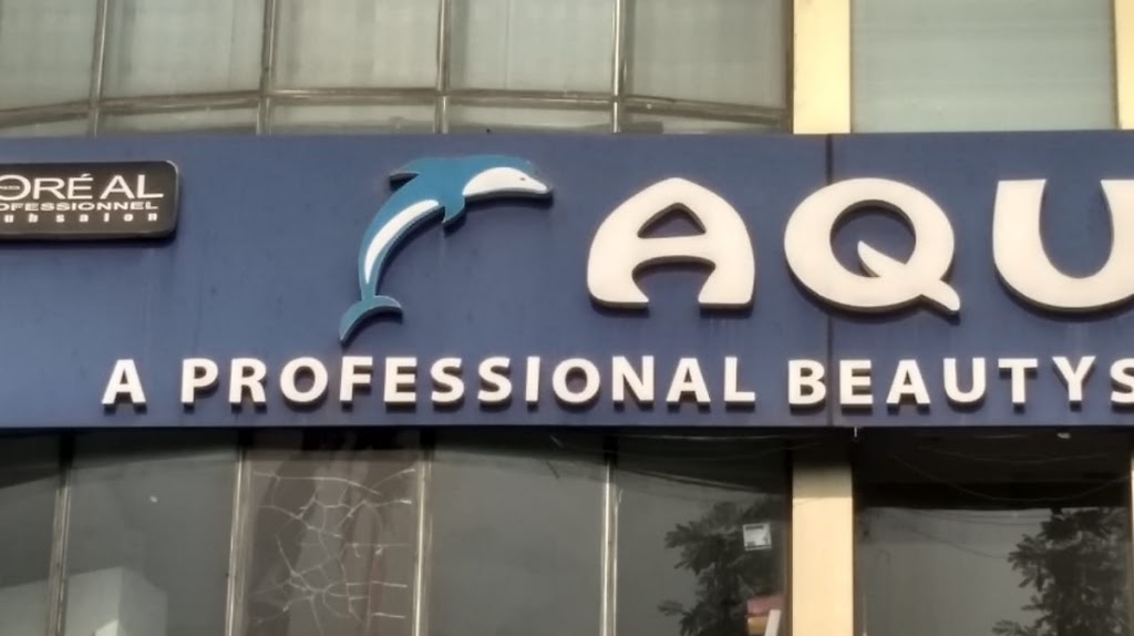 Aqua Beauty Family Saloon