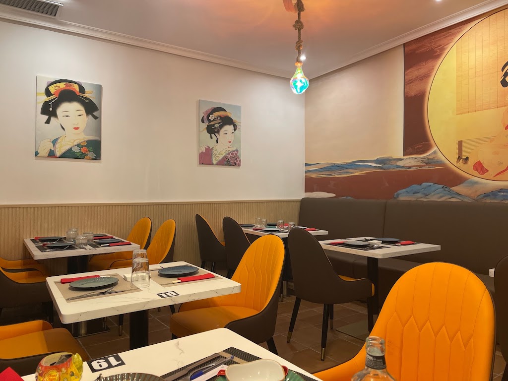 Kazoku restaurante japones — Ambiente