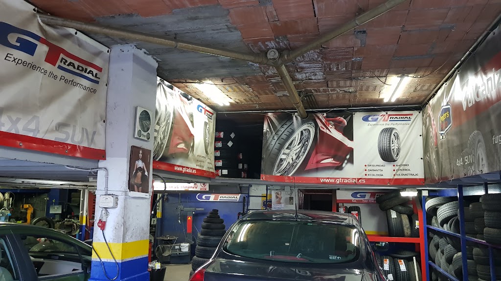 Vulcanizados Lanzas — Interior