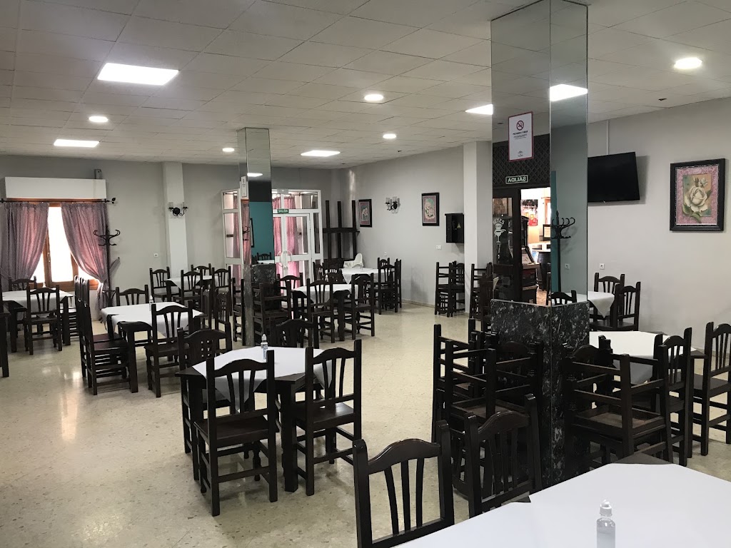 Cafe - Bar Reyes — Ambiente