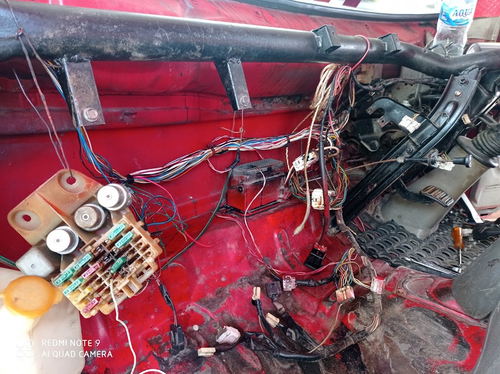 Bengkel timuran motor