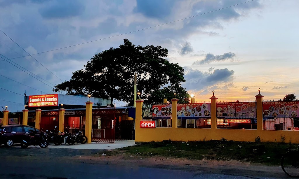 Green Garden Restaurant (Sweets & Snacks)