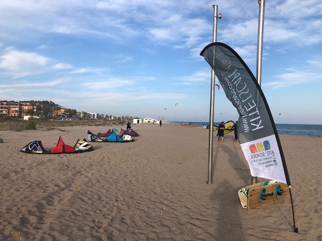Kite Escape - Castelldefels (Escuela de kitesurf, Cursos, Alquiler) — Del propietario