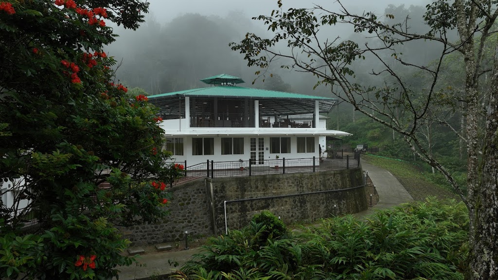 Makayiram Retreat