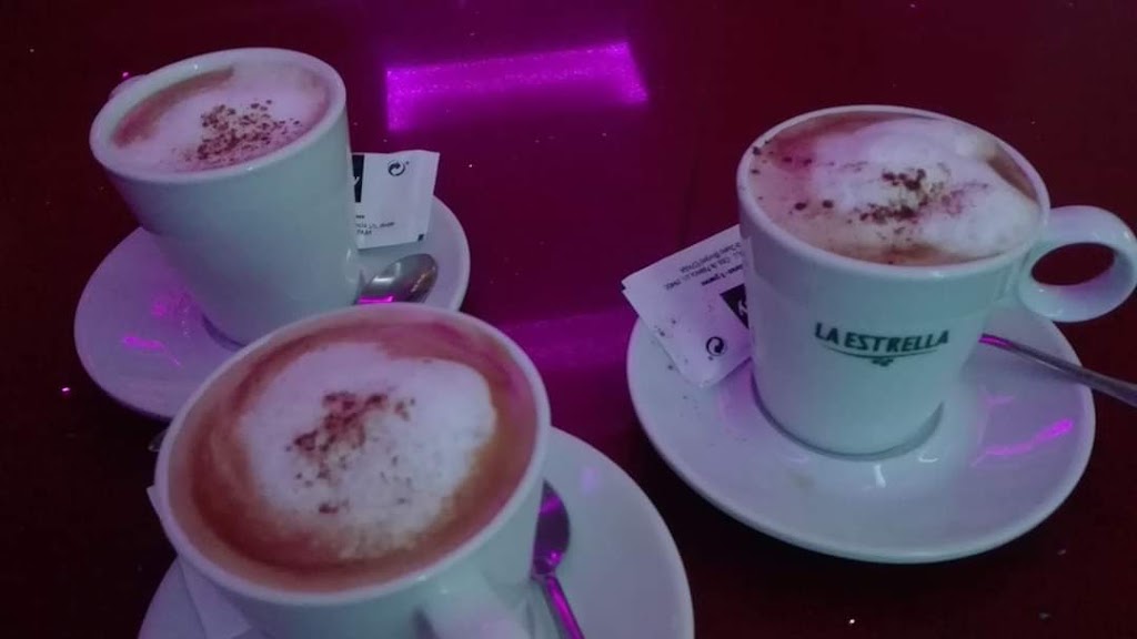 Carmen Lounge — Cafe