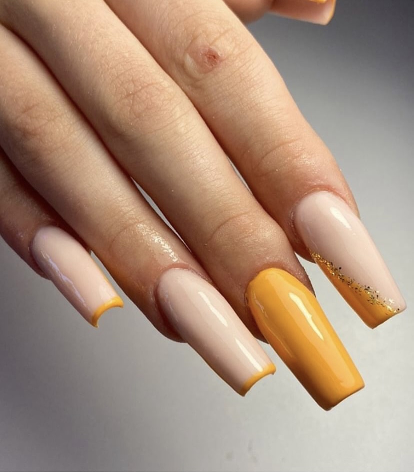 Nails Mari Sanchez — Manicura
