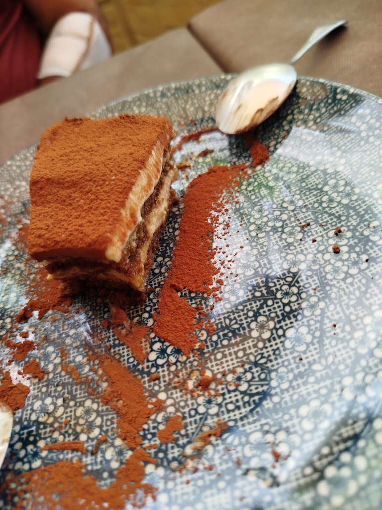 Tasca Costeretes — Comida y bebida