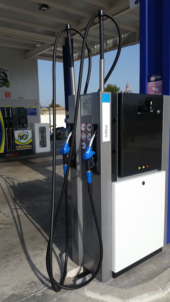 Gasolinera Cirugeda Xativa — Surtidor de combustible