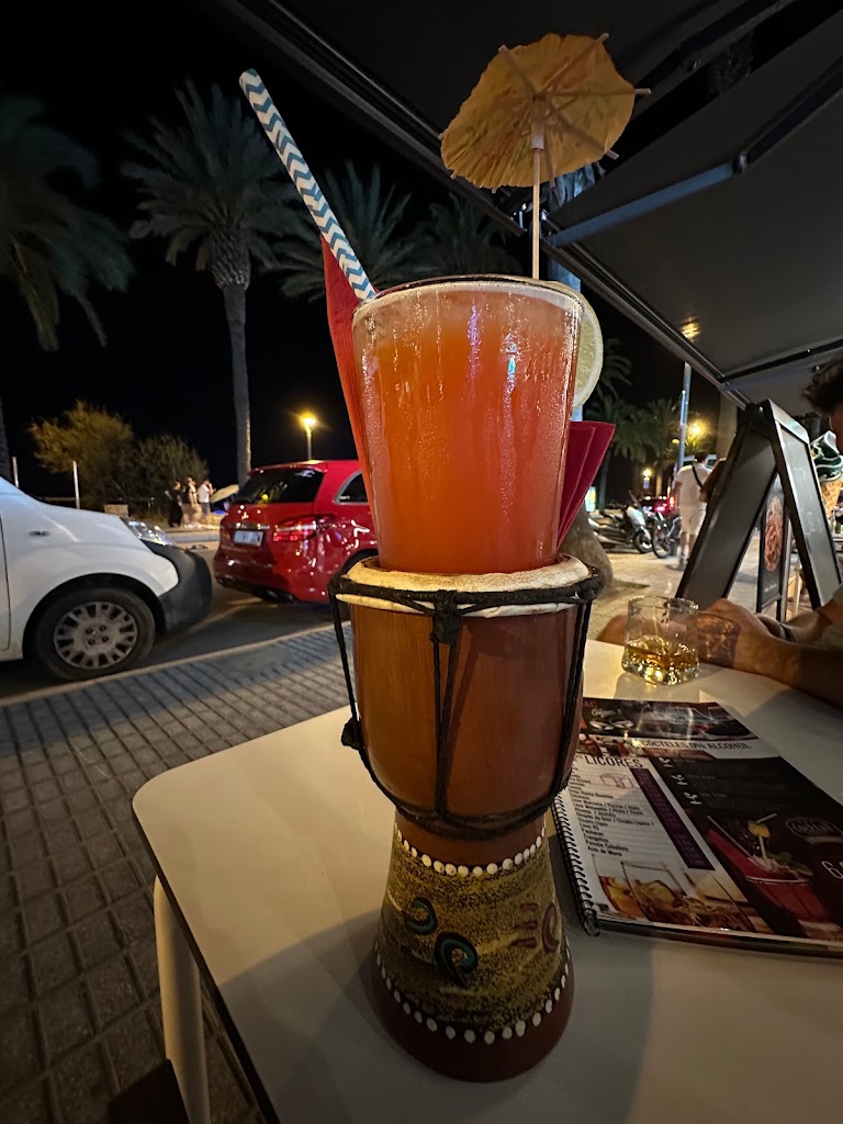 44 Beach Club — Sex on the Beach