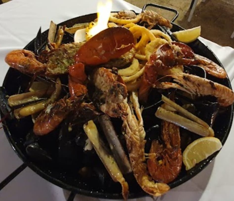Restaurante Camenea — Paella