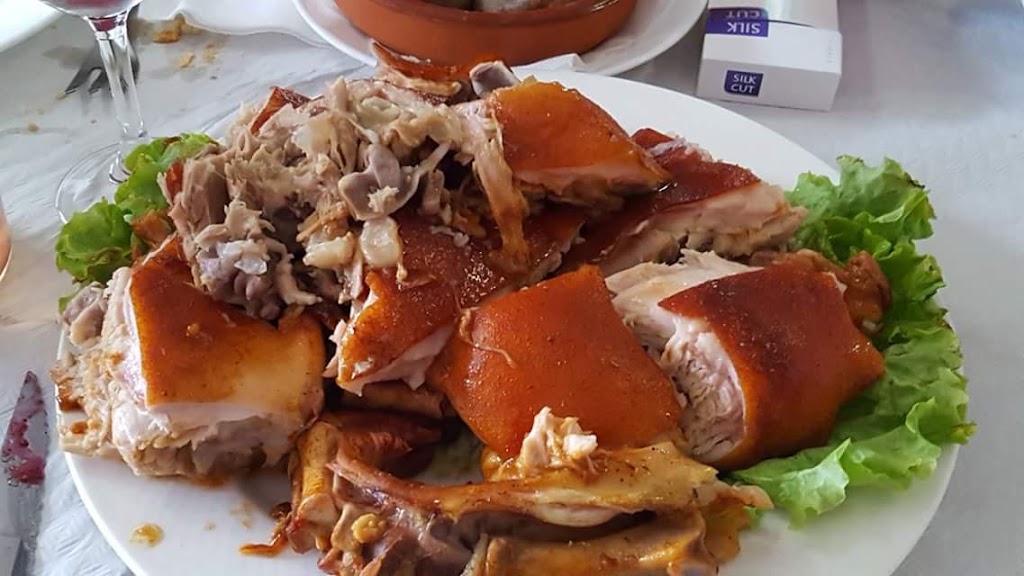 Restaurante Casa Corujo — Comida y bebida