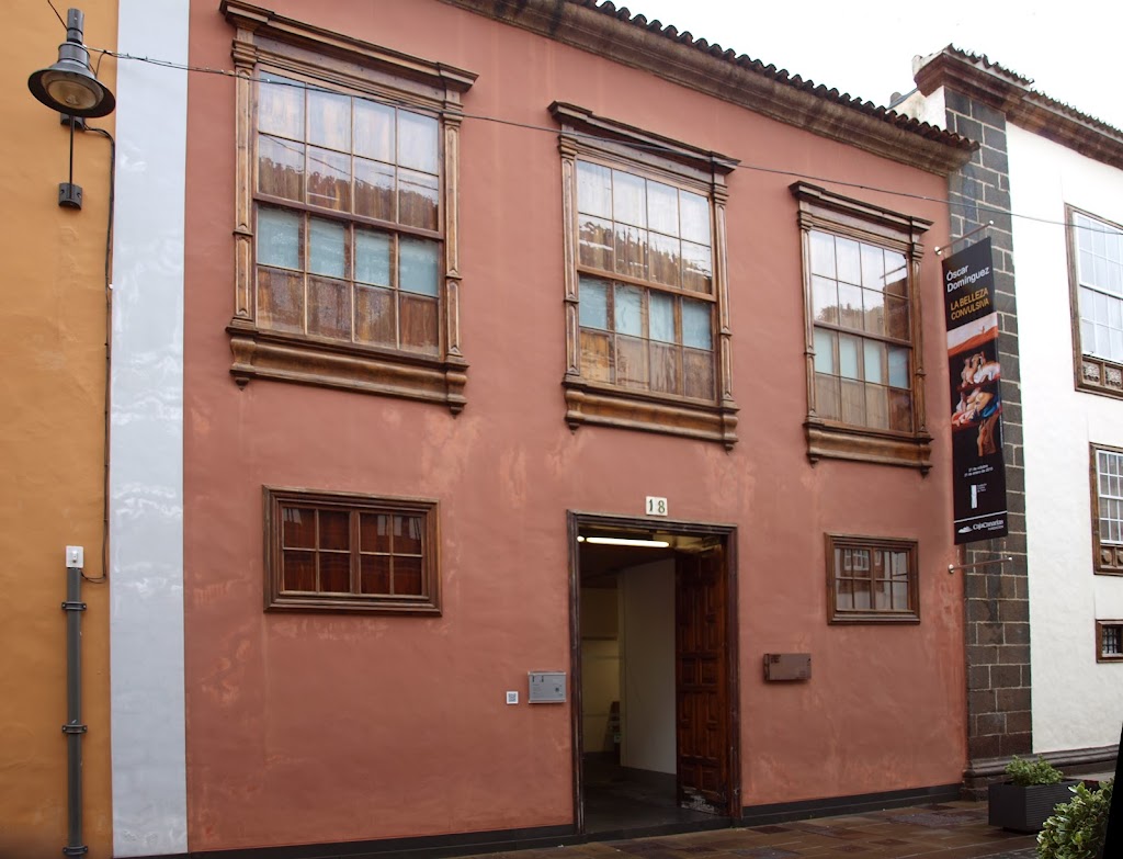 Fundacion Cristino de Vera-Espacio Cultural CajaCanarias