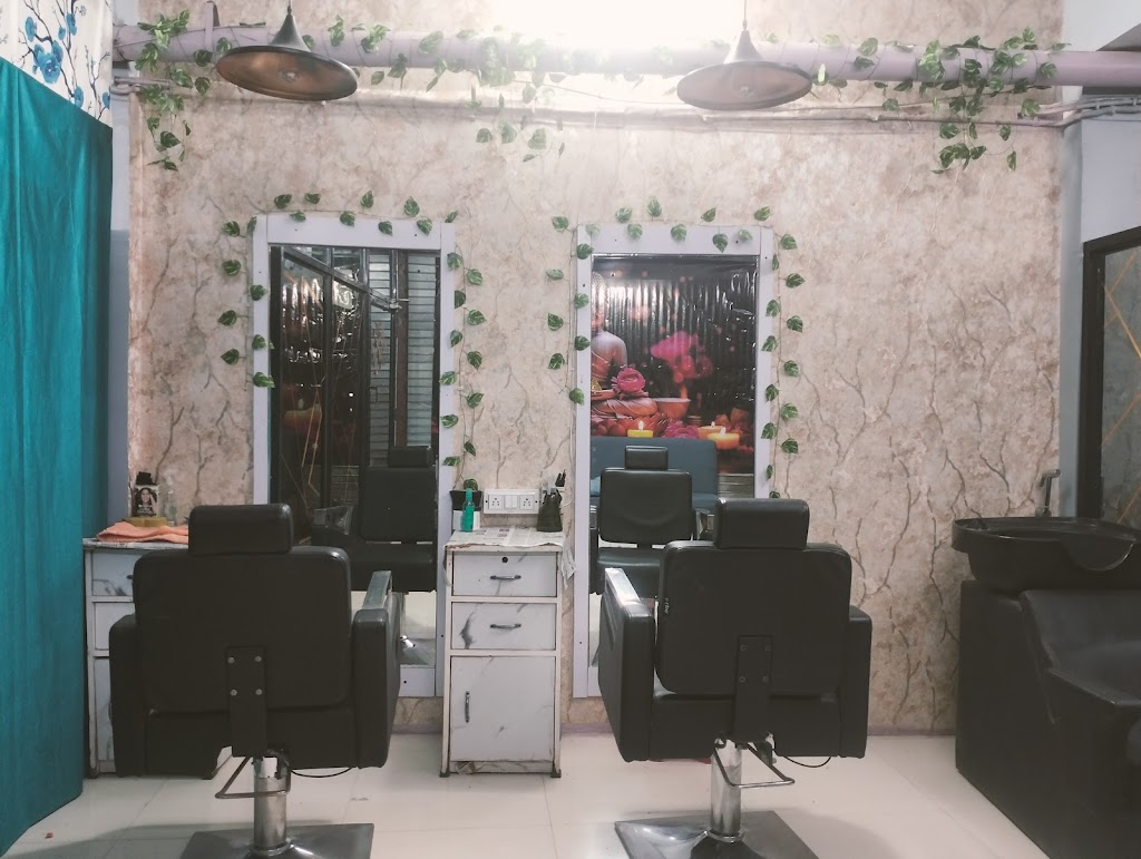 Red Apple Family Salon Beauty Bazaar