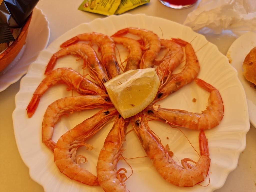 Bar El Rincon del Galluo — Comida y bebida